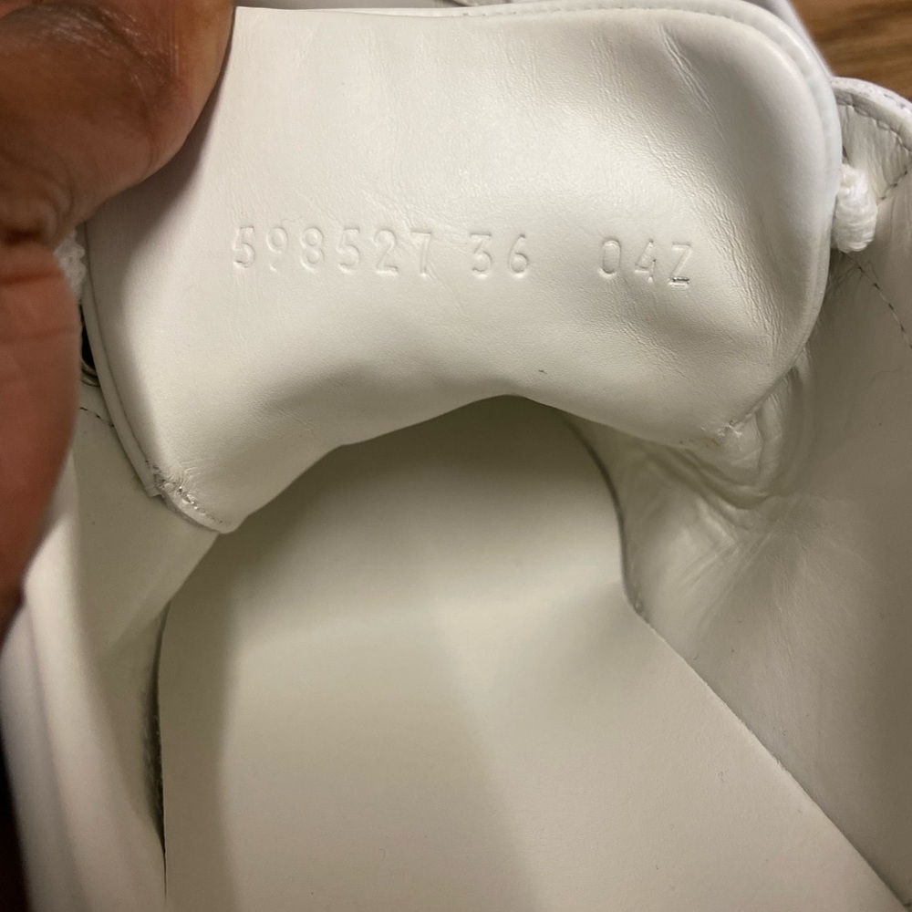 Gucci white sneakers - Picture 8 of 16